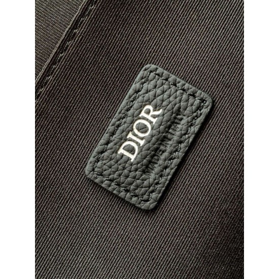 Replica Borsa tote Dior Safari Dior Oblique jacquard nera Replica Borsa tote Dior Safari Dior Oblique jacquard nera