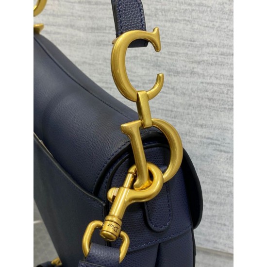 Replica Borsa Saddle Dior con tracolla in pelle di vitello granulata blu indaco Replica Borsa Saddle Dior con tracolla in pelle di vitello granulata blu indaco