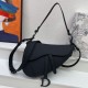 Replica Borsa Saddle Dior con tracolla in pelle di vitello ultraopaca nera Replica Borsa Saddle Dior con tracolla in pelle di vitello ultraopaca nera