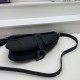 Replica Borsa Saddle Dior con tracolla in pelle di vitello ultraopaca nera Replica Borsa Saddle Dior con tracolla in pelle di vitello ultraopaca nera