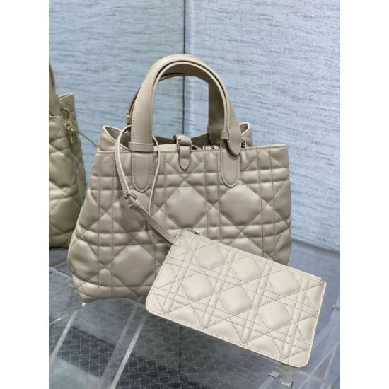 Replica Borsa Dior Toujours Media In Vitello Macrocannage Beige Replica Borsa Dior Toujours Media In Vitello Macrocannage Beige