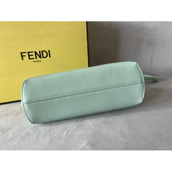 Replica Borsa Fendi Prima Piccola Borsa Fendi Nappa Verde Replica Borsa Fendi Prima Piccola Borsa Fendi Nappa Verde