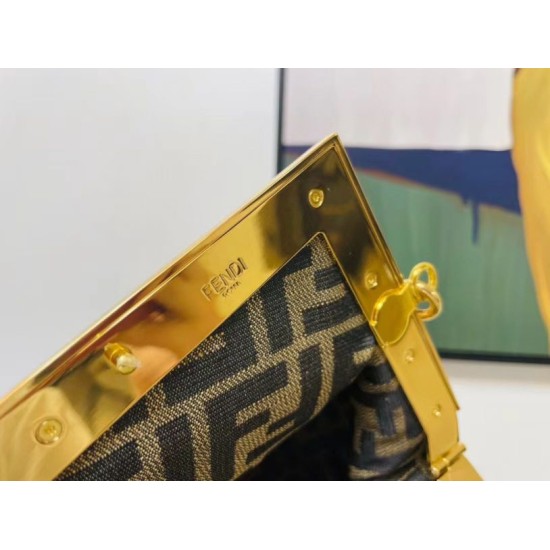 Replica Fendi Prima Borsa Piccola Borsa Fendi Nappa Gialla Replica Fendi Prima Borsa Piccola Borsa Fendi Nappa Gialla