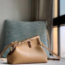 Borsa Fendi First Small con pitone F Borsa Fendi Nappa Camel