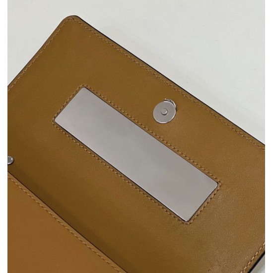 Replica Borsa a tracolla Fendi First Sight Fendi Mini Marrone Replica Borsa a tracolla Fendi First Sight Fendi Mini Marrone