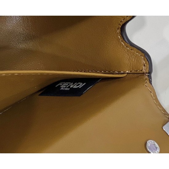 Replica Borsa a tracolla Fendi First Sight Fendi Mini Marrone Replica Borsa a tracolla Fendi First Sight Fendi Mini Marrone
