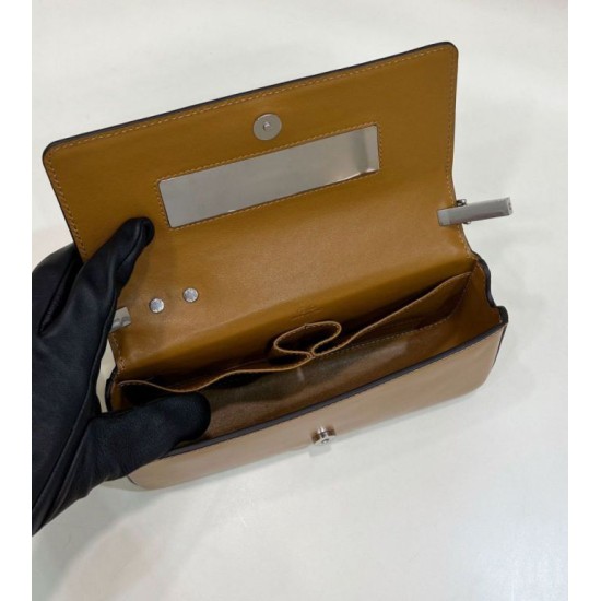 Replica Borsa a tracolla Fendi First Sight Fendi Mini Marrone Replica Borsa a tracolla Fendi First Sight Fendi Mini Marrone
