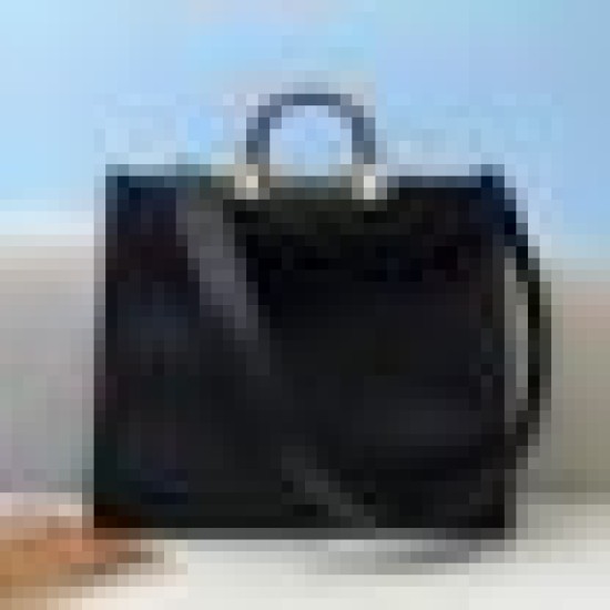 Replica Borsa shopper media Fendi Sunshine Nera Replica Borsa shopper media Fendi Sunshine Nera