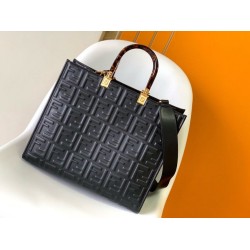 Borsa shopper Fendi Sunshine piccola/media con motivo FF in rilievo 3D-Texture Nera Borsa shopper Fendi Sunshine piccola/media con motivo FF in rilievo 3D-Texture Nera