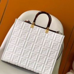 Borsa shopper Fendi Sunshine piccola/media con motivo FF in rilievo 3D-Texture Bianca