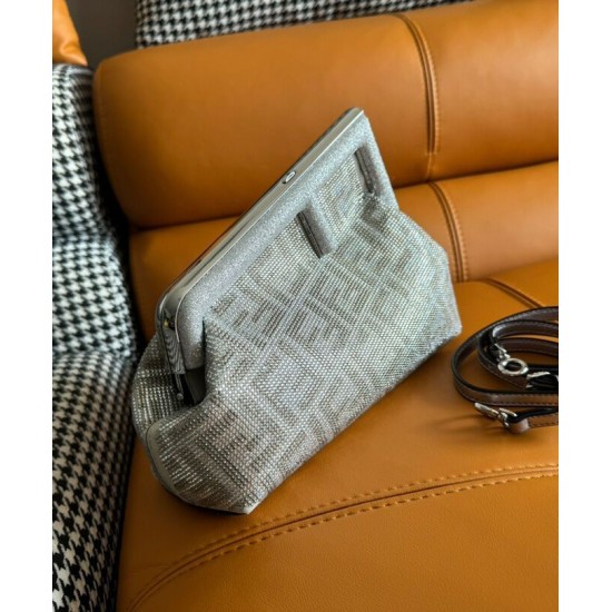 Replica Fendi First Small Bag Borchie Sfaccettate motivo FF 8BP129 Argento Replica Fendi First Small Bag Borchie Sfaccettate motivo FF 8BP129 Argento