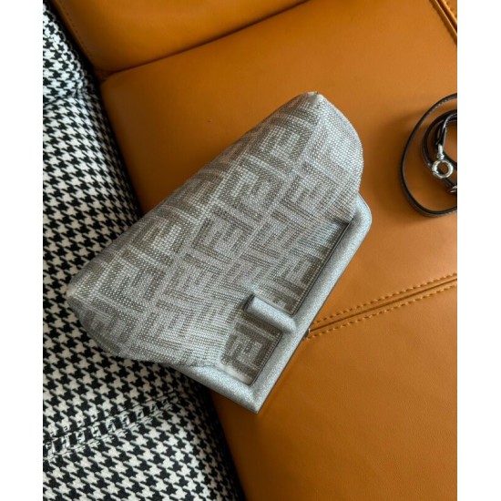 Replica Fendi First Small Bag Borchie Sfaccettate motivo FF 8BP129 Argento Replica Fendi First Small Bag Borchie Sfaccettate motivo FF 8BP129 Argento
