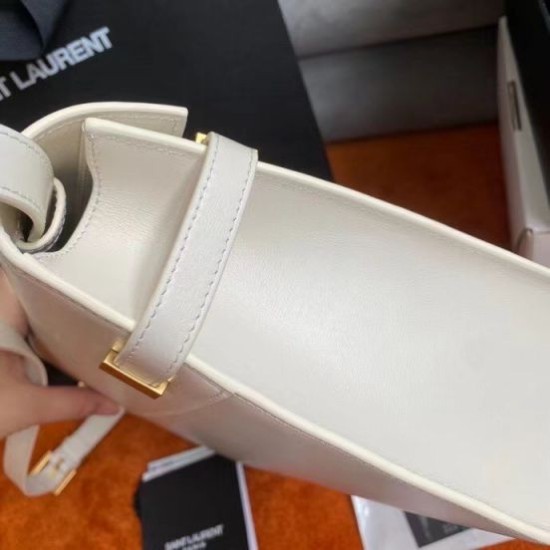 Replica Borsa YSL Saint Laurent Manhattan Baguette Bianca Replica Borsa YSL Saint Laurent Manhattan Baguette Bianca