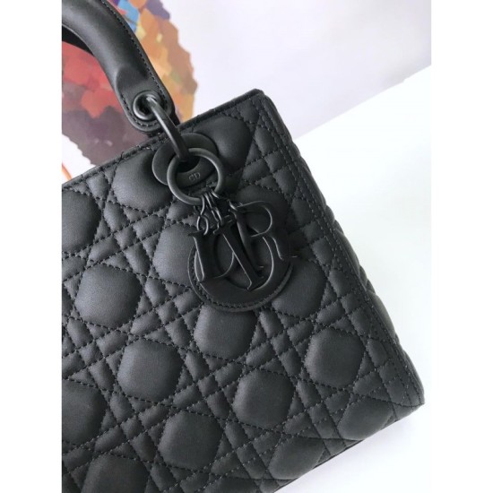 Replica Borsa Christian Dior Lady Dior Ultra-Matte Nero Replica Borsa Christian Dior Lady Dior Ultra-Matte Nero