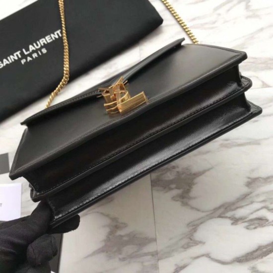 Replica YSL Saint Laurent Medium Cassandra Monogram Envelope Borse Nero Replica YSL Saint Laurent Medium Cassandra Monogram Envelope Borse Nero