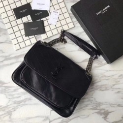 YSL Saint Laurent Medium Niki Chain Borse Nero