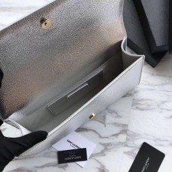 Saint Laurent Classic Metallic Monogramme frizione Argento