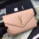 Replica Portafoglio Saint Laurent in grano di albicocca De Poudre Textured Matelasse Leather 377828 Replica Portafoglio Saint Laurent in grano di albicocca De Poudre Textured Matelasse Leather 377828