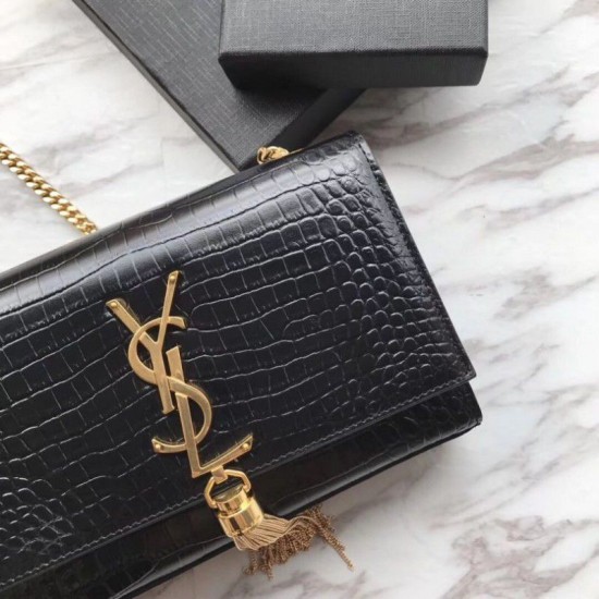 Replica Portafoglio catena YSL Saint Laurent Mini Kate in pelle stampata coccodrillo hardware in oro nero Replica Portafoglio catena YSL Saint Laurent Mini Kate in pelle stampata coccodrillo hardware in oro nero