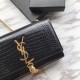 Replica Portafoglio catena YSL Saint Laurent Mini Kate in pelle stampata coccodrillo hardware in oro nero Replica Portafoglio catena YSL Saint Laurent Mini Kate in pelle stampata coccodrillo hardware in oro nero