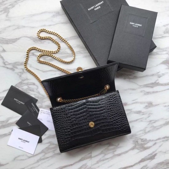 Replica Portafoglio catena YSL Saint Laurent Mini Kate in pelle stampata coccodrillo hardware in oro nero Replica Portafoglio catena YSL Saint Laurent Mini Kate in pelle stampata coccodrillo hardware in oro nero
