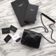 Replica Portafoglio a catena YSL Saint Laurent Niki in pelle nera increspata vintage Replica Portafoglio a catena YSL Saint Laurent Niki in pelle nera increspata vintage