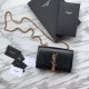 Replica Portafoglio catena YSL Saint Laurent Mini Kate in pelle stampata coccodrillo hardware in oro nero Replica Portafoglio catena YSL Saint Laurent Mini Kate in pelle stampata coccodrillo hardware in oro nero