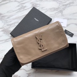 Portafoglio grande YSL Saint Laurent Niki in pelle stropicciata vintage color albicocca