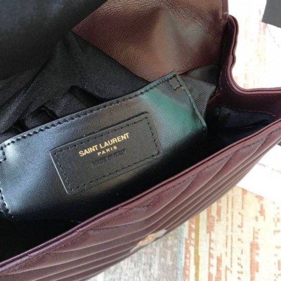 Replica YSL Saint Laurent Medium College Monogram Borse a Tracolla Granulato Matelasse Chiaretto Replica YSL Saint Laurent Medium College Monogram Borse a Tracolla Granulato Matelasse Chiaretto