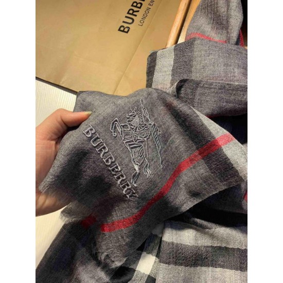 Replica Scialle Burberry Aquatic Cashmere Small Check 75 x 220 Grigio