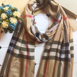 Scialle in cashmere lurex bling Burberry 90 x 200