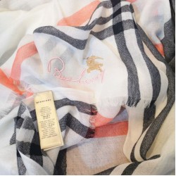 Scialle Burberry Bady Cashmere 100 x 200