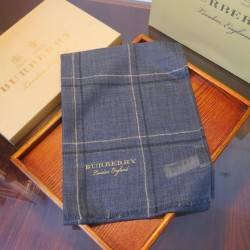 Scialle in cashmere con motivo tartan in filo di lurex Burberry 90 x 200