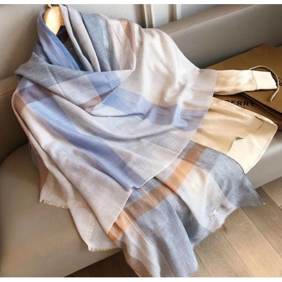 Replica Sciarpa Burberry classica in cashmere con motivo tartan e ricamo cavallo 100 x 200