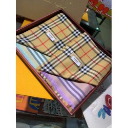 Scialle Burberry Cashmere Seta Vintage Check 70 x 220