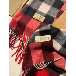 Burberry scialle classico in cashmere con motivo check medio 40 x 180