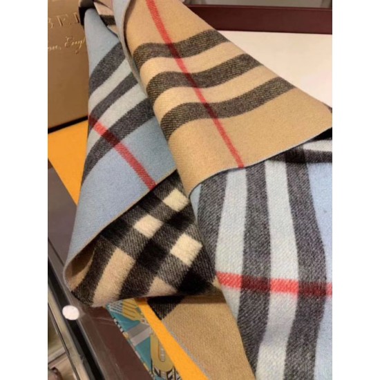 Replica Burberry Scialle in cashmere con motivo check classico 30 x 250