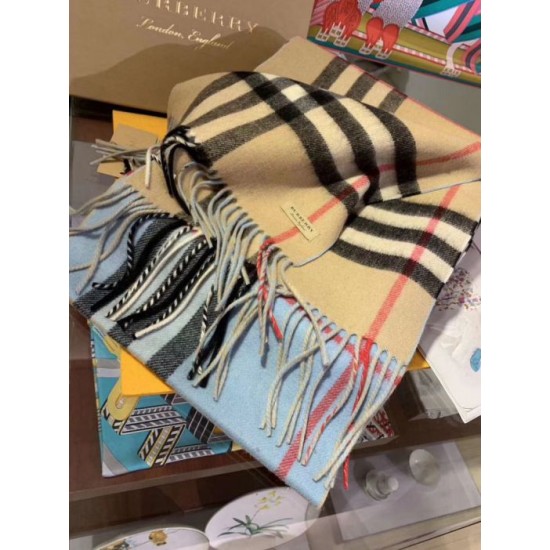 Replica Burberry Scialle in cashmere con motivo check classico 30 x 250
