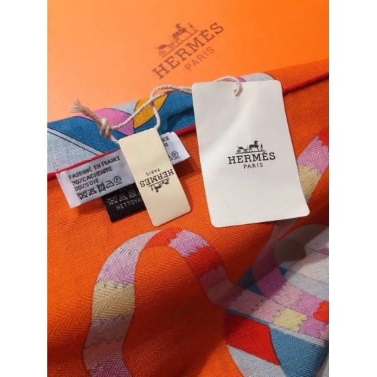 Replica Scialle quadrato Hermes seta cashmere esteso 140 cm Arancione
