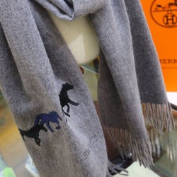 Sciarpa in cashmere Hermes Wide Horses 32 x 180 Grigio