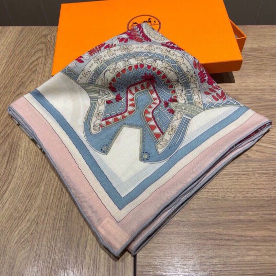 Replica Scialle quadrato Hermes Cashmere Seta 140 Rosa