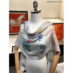 Sciarpa in cashmere con cavallo Hermes Pop Style 110 x 200 grigia