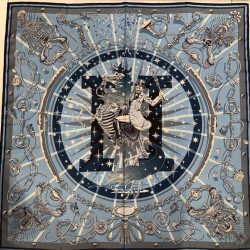 Sciarpa quadrata in seta bifacciale Hermes 90 cm