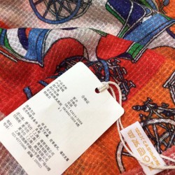 Hermes Carriage Solitaire Cashmere Scialle 110 x 200 Arancione Hermes Carriage Solitaire Cashmere Scialle 110 x 200 Arancione